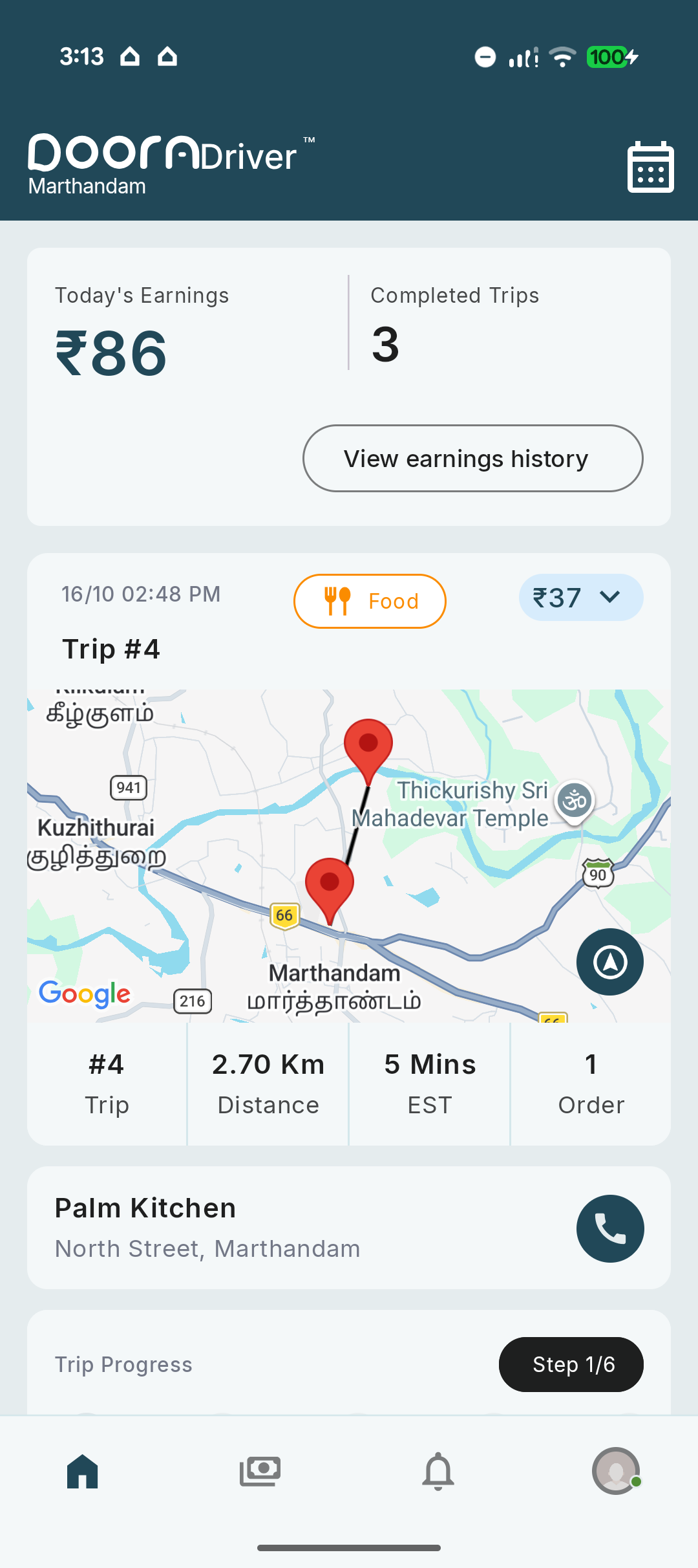 DooraDriver app with a delivery route map, trip progress, and earnings summary